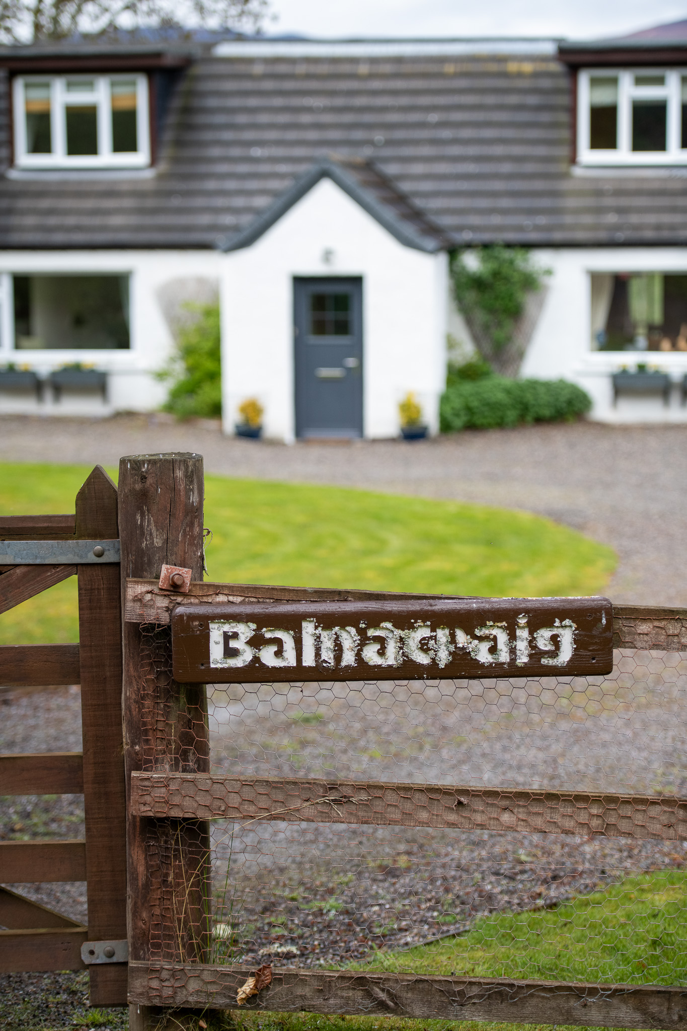 Balnacraig Lodge arrival sign